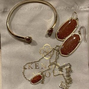 Kendra Scott set